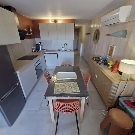 Apartment Les Plages D'argos - 2 Pieces 4 Couchages Port Leucate. Ref: 2pa_2 Mae-4584 *